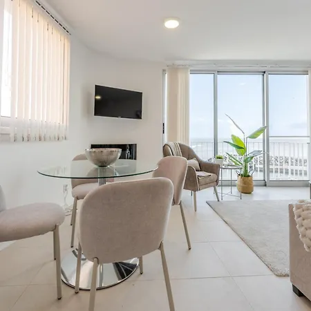 Casa Rosa Panoramic Seaview * לאגואה