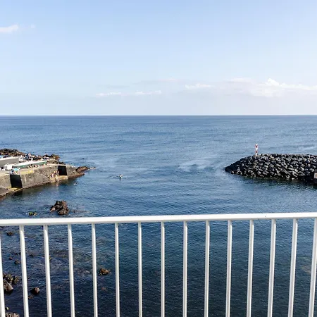 Casa Rosa Panoramic Seaview דירה